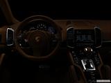 Centered wide dash shot photo